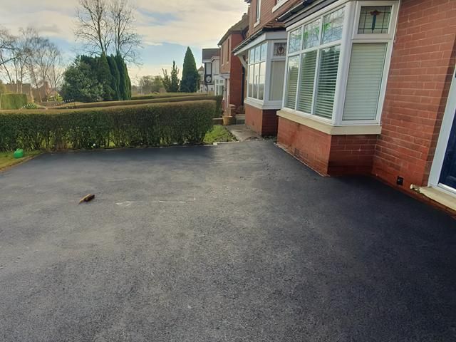 Tarmac Driveway Installers in Dunnington